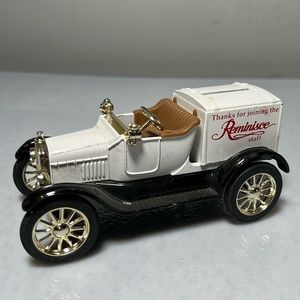 Vintage 1988 ERTL 1918 Ford Runabout Bank Vintage Collectible Bank Car